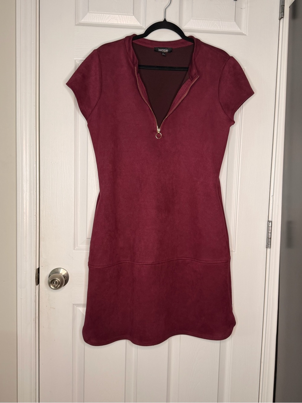 kensie Wine Short Sleeve Zip-Front Mini Dress - Picture 4 of 7